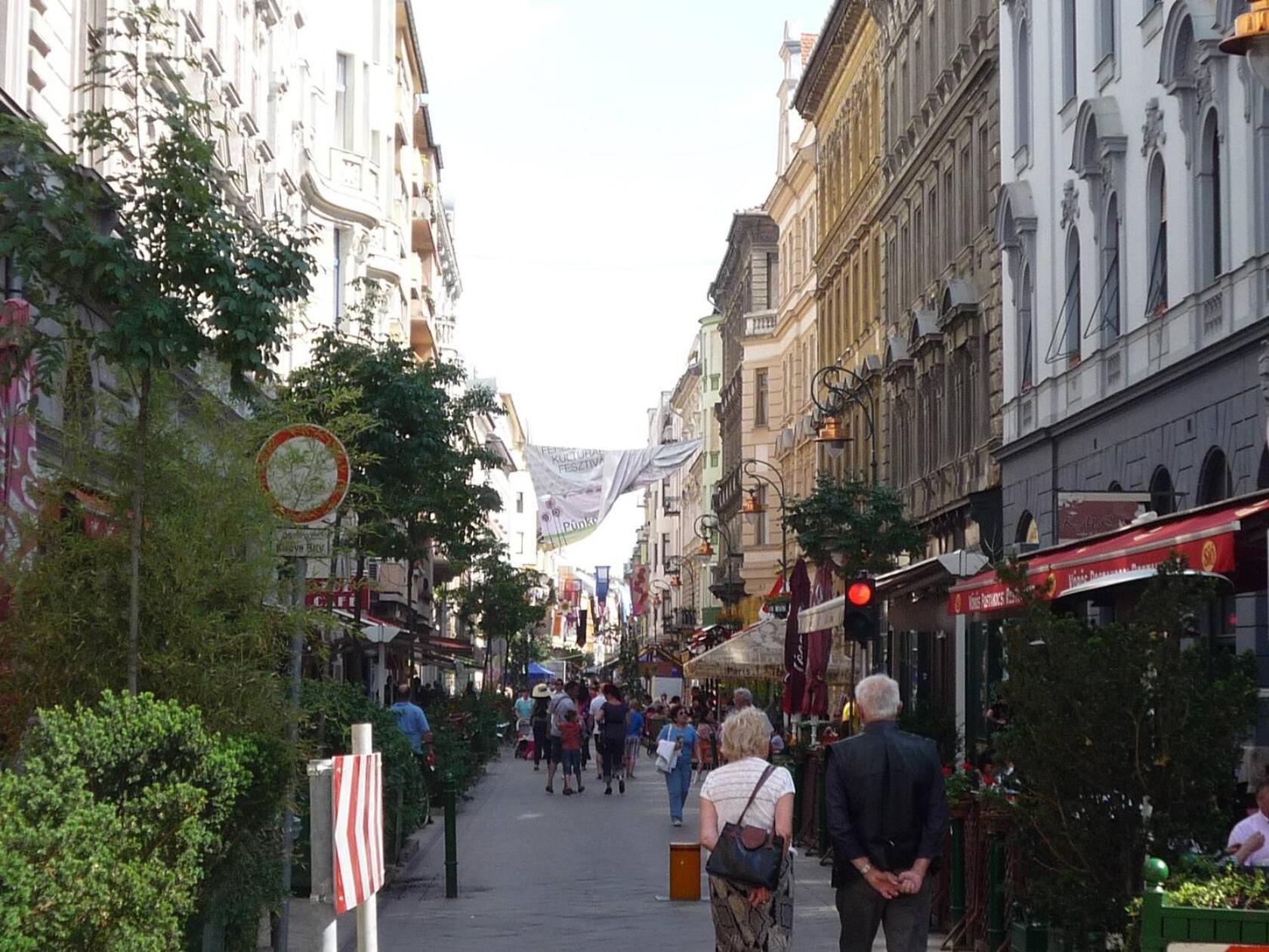 Anett's Downtown * Budapesta